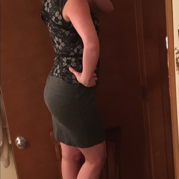 Ann Taylor Grey lace Dress - Picture 7 of 7